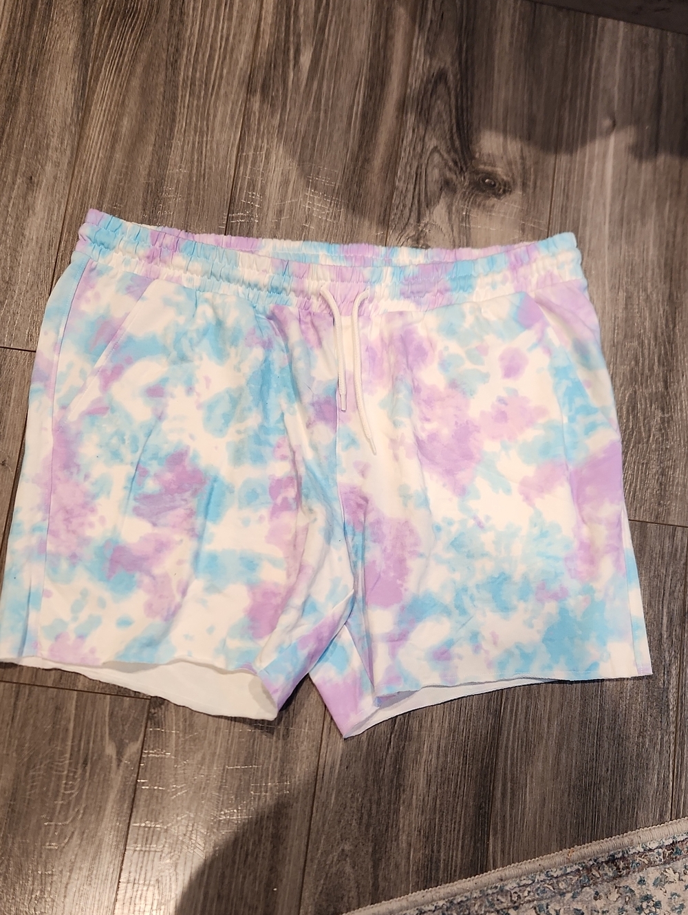 NWT Original Use Women's Sz XL Tyedyed Elastic Waist Shorts
